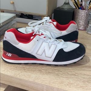 New balance shoes